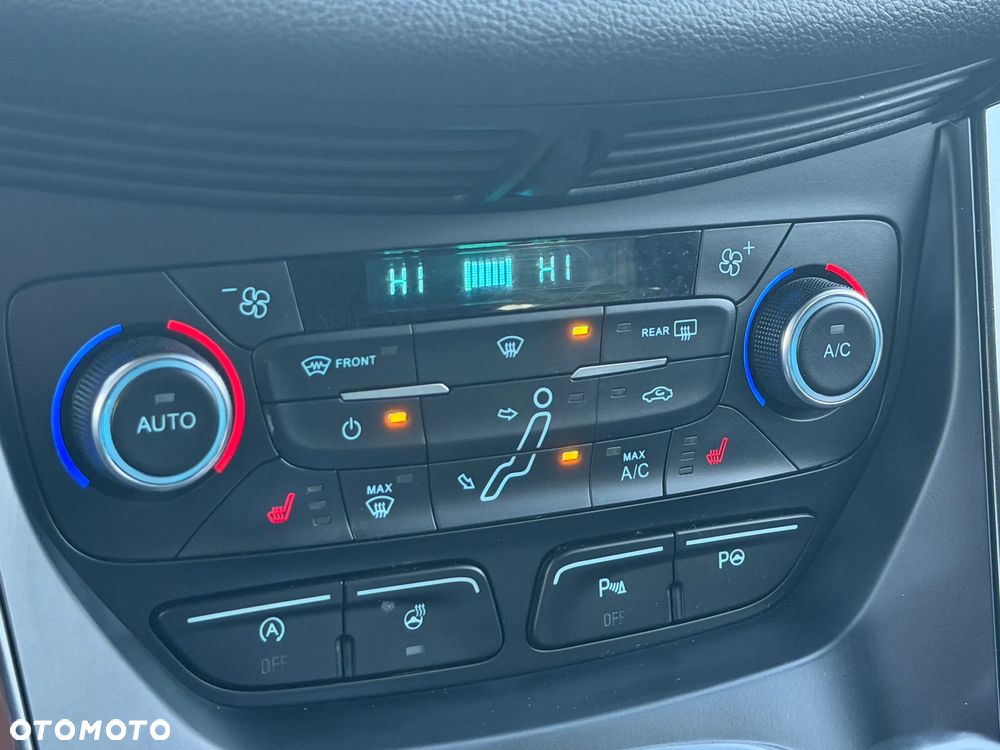 Ford Grand C-MAX - 20