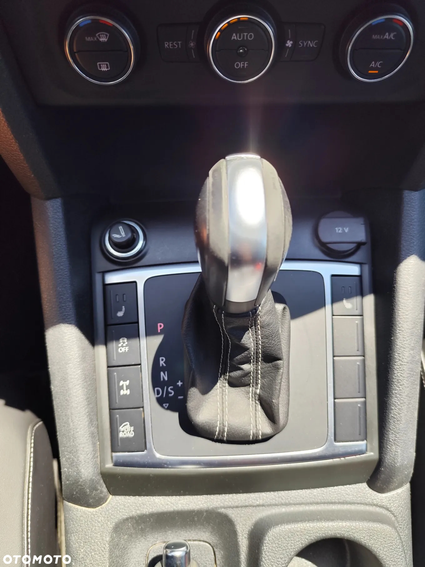 Volkswagen Amarok 3.0 TDI 4MOTION Autm Aventura - 32