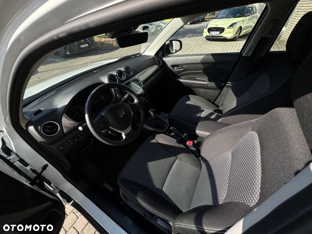 Suzuki Vitara 1.4 Boosterjet mHEV Premium Plus 2WD - 11