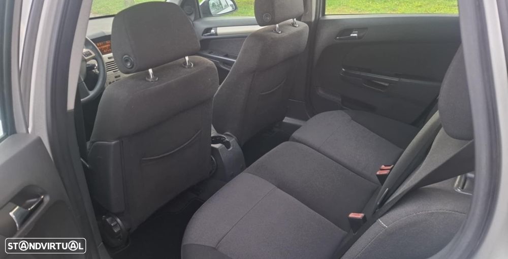 Opel Astra Caravan 1.3 CDTi Enjoy ecoFLEX - 12