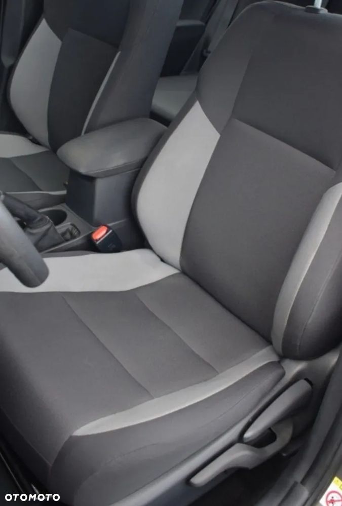 Toyota Auris 1.6 Active - 10