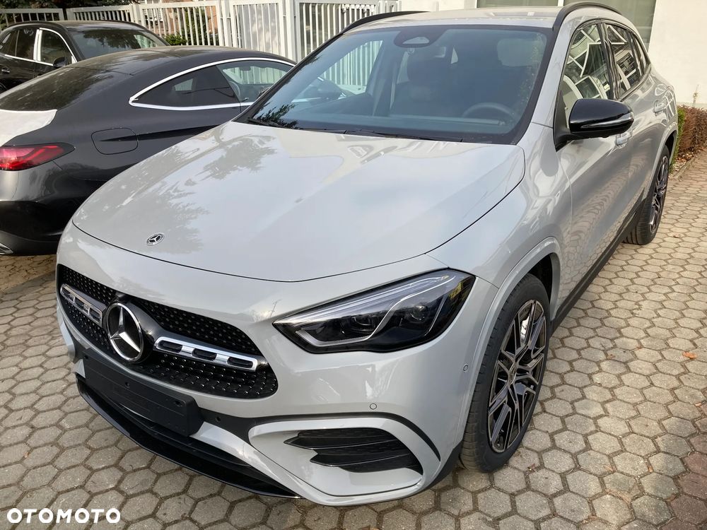 Mercedes-Benz GLA - 5