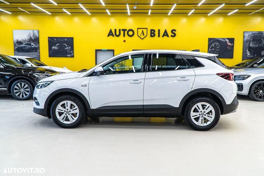 Opel Grandland X 1.2 Start/Stop Automatik INNOVATION - 17