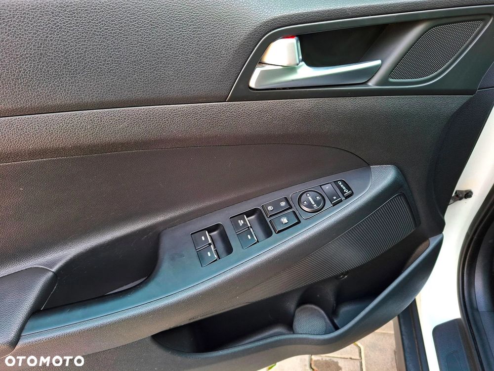 Hyundai Tucson 1.6 GDi 2WD Premium - 34