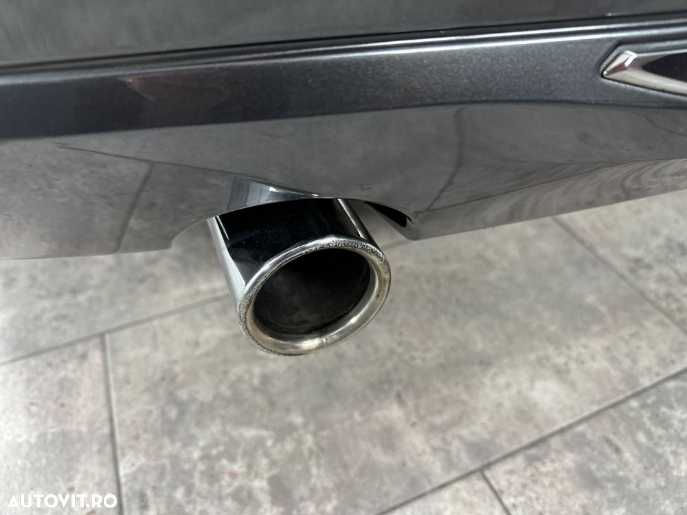 BMW Seria 3 320d Aut. Luxury Line - 36