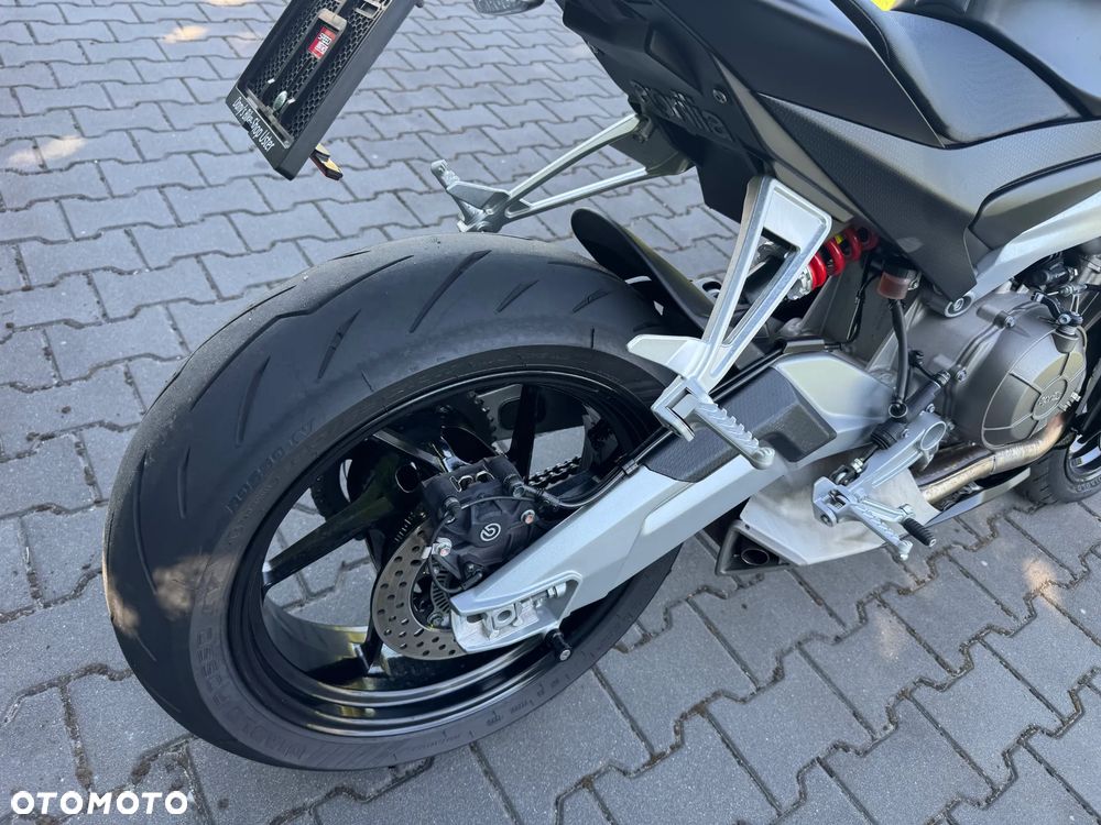 Aprilia RS - 18