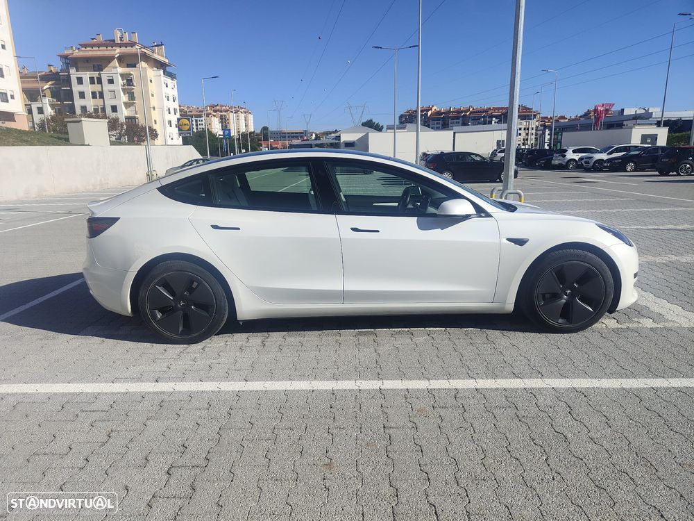 Tesla Model 3 - 2