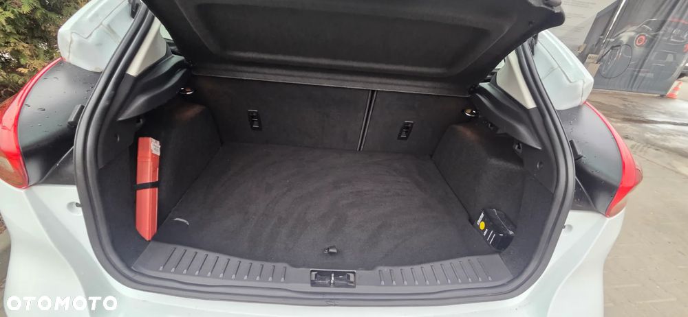 Ford Focus 1.0 EcoBoost Start-Stopp-System Ambiente - 29