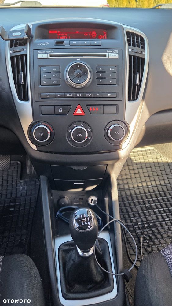 Kia Ceed 1.6 Crdi Comfort - 5