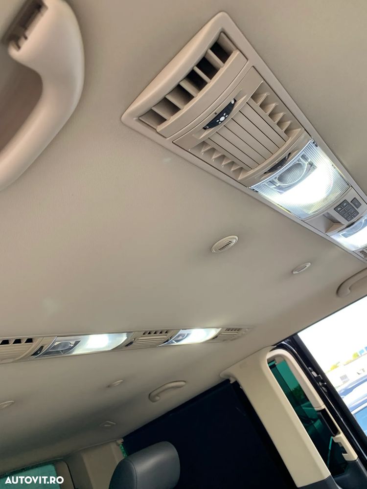 Volkswagen Multivan - 8