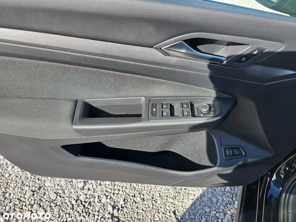 Volkswagen Golf 2.0 TDI SCR DSG Style - 13