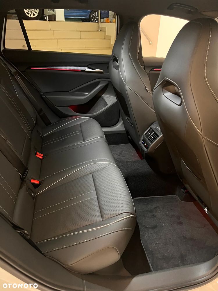 Skoda Superb 2.0 TSI Sportline DSG - 14