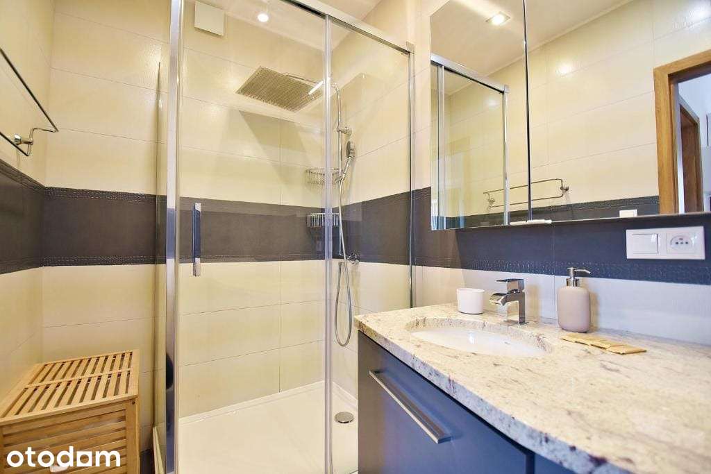 Apartament przy Metrze Politechnika.