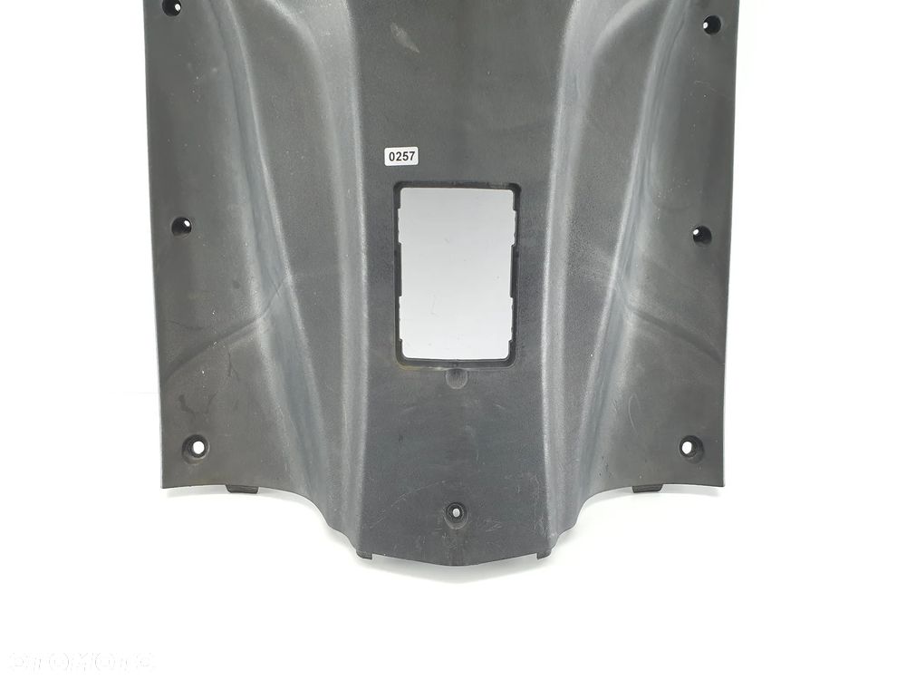 OSLONA NAKLADKA NA NOGI PEUGEOT E-VIVACITY - 10