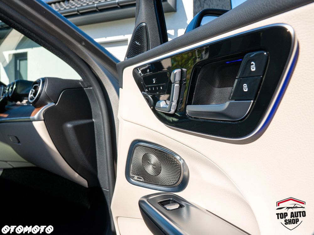 Mercedes-Benz Klasa C - 27