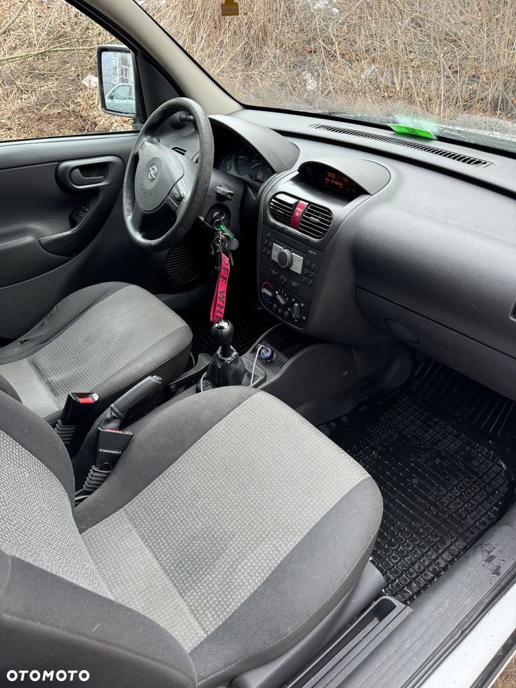 Opel Combo - 9