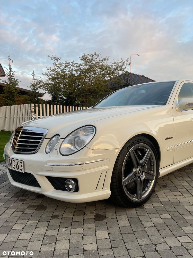 Mercedes-Benz Klasa E 63 AMG - 2