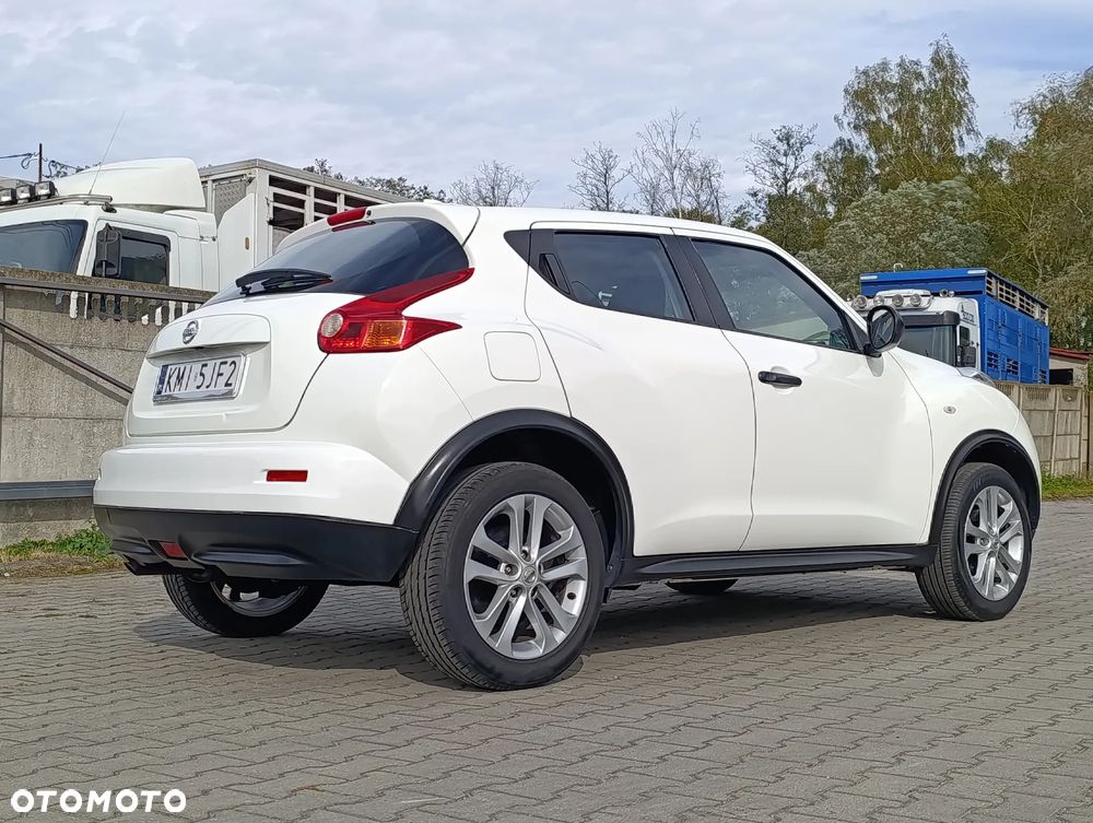 Nissan Juke - 25