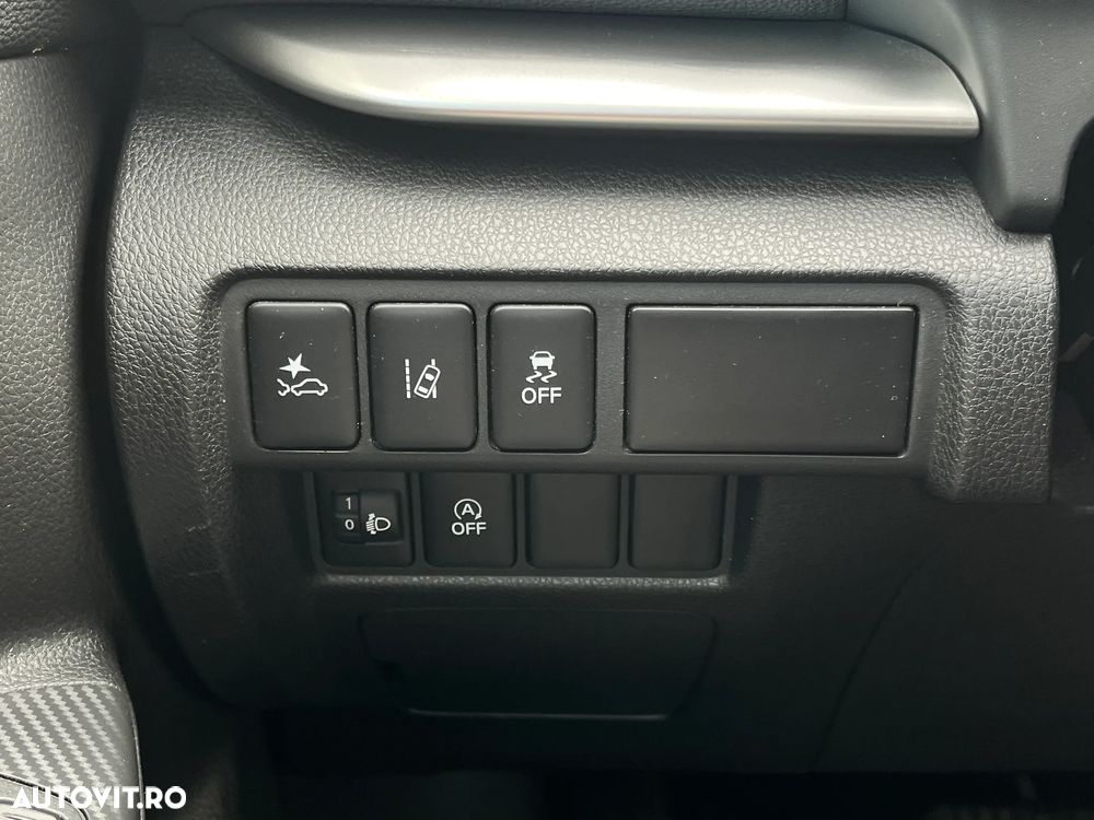 Mitsubishi Eclipse-Cross - 19