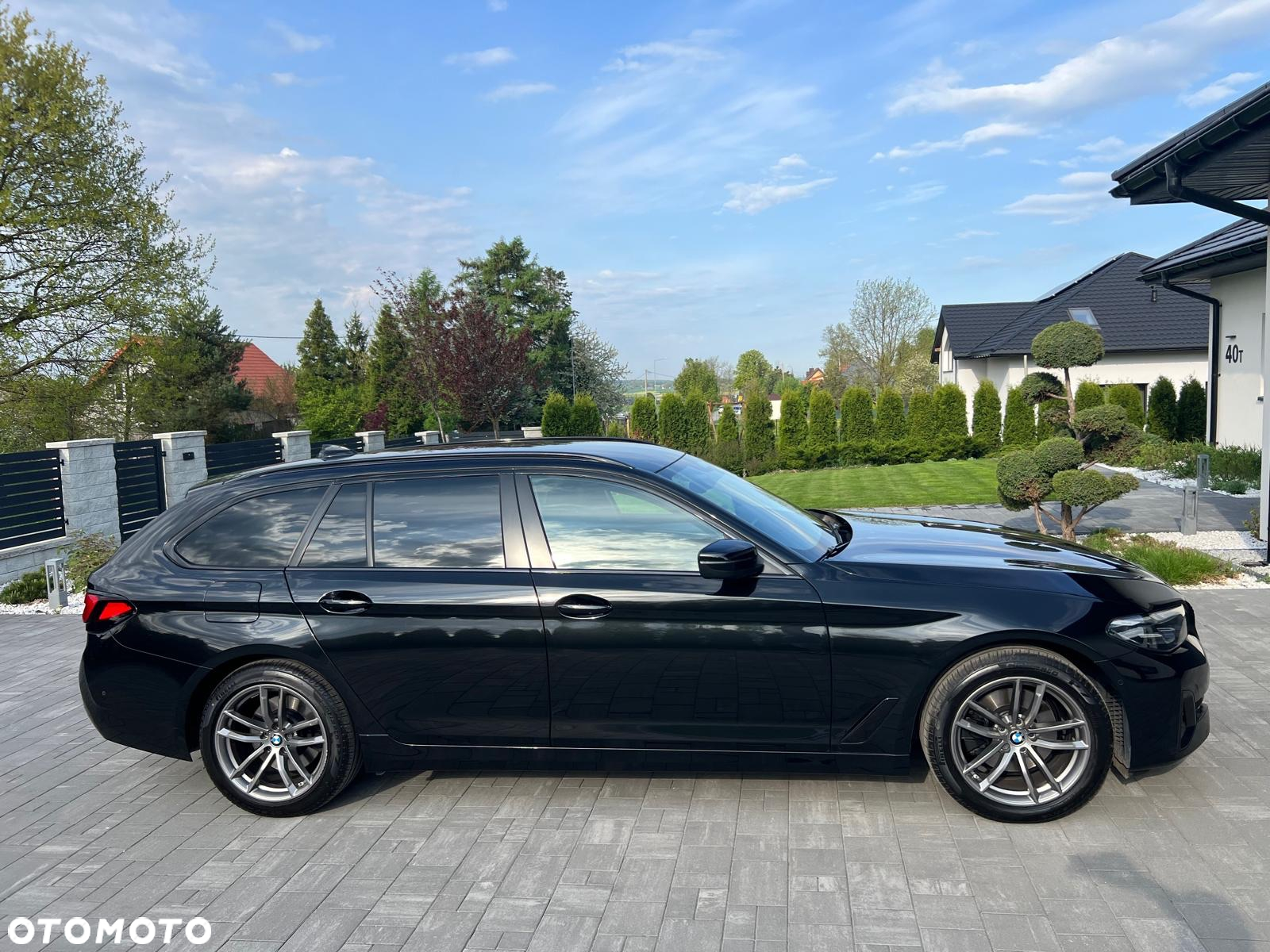 BMW Seria 5 520d Touring - 6