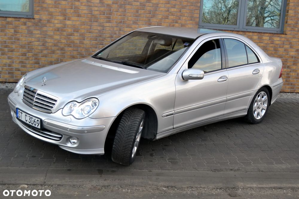 Mercedes-Benz Klasa C 200 Kompressor Automatik Elegance - 9