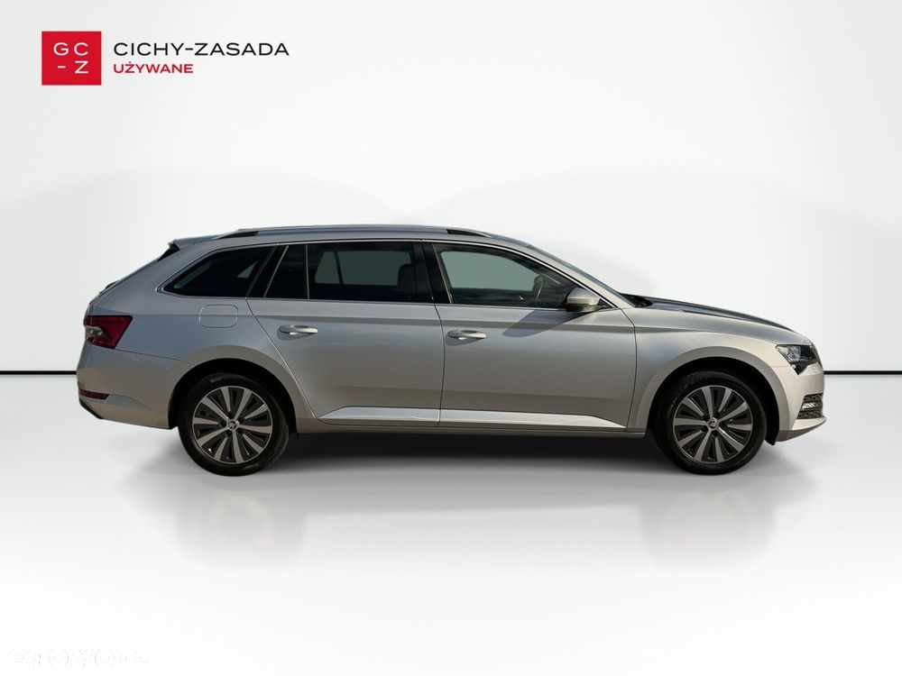 Skoda Superb 2.0 TDI SCR Style DSG - 7