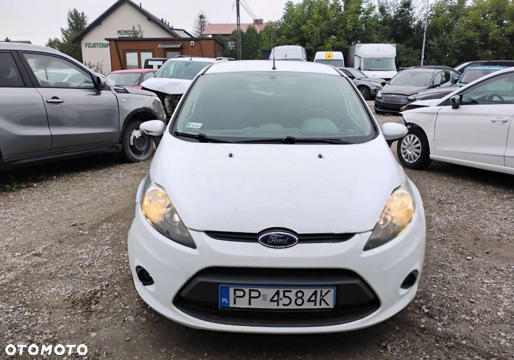 Ford Fiesta - 18
