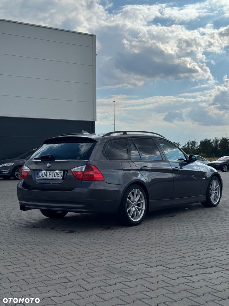 BMW Seria 3 320d - 6