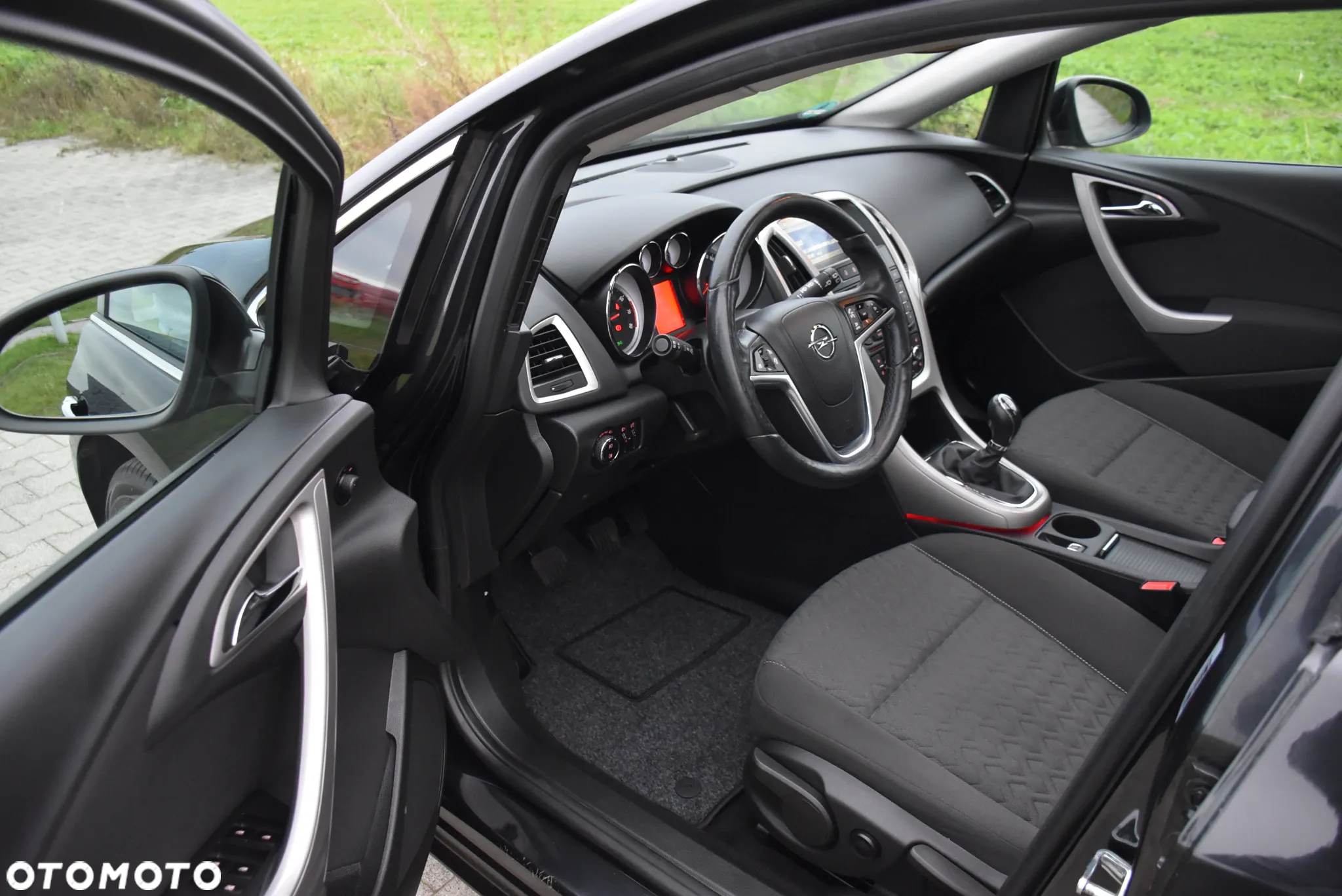 Opel Astra 1.4 Turbo Cosmo - 21