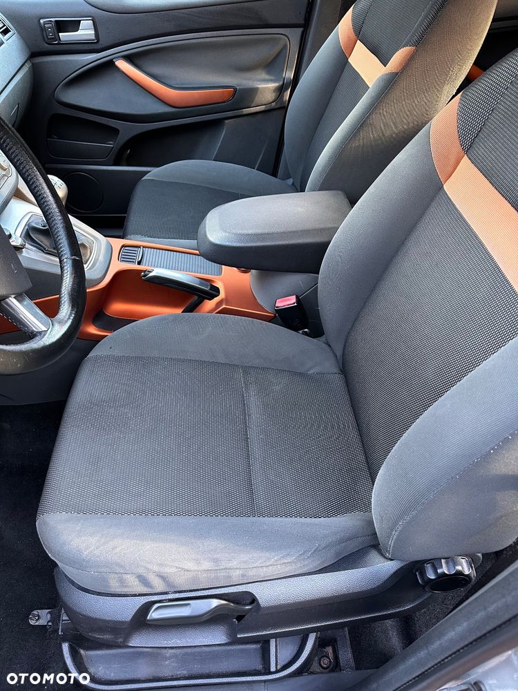 Ford Kuga 2.0 TDCi Trend - 17