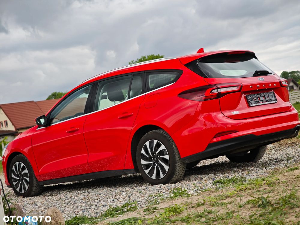Ford Focus - 8