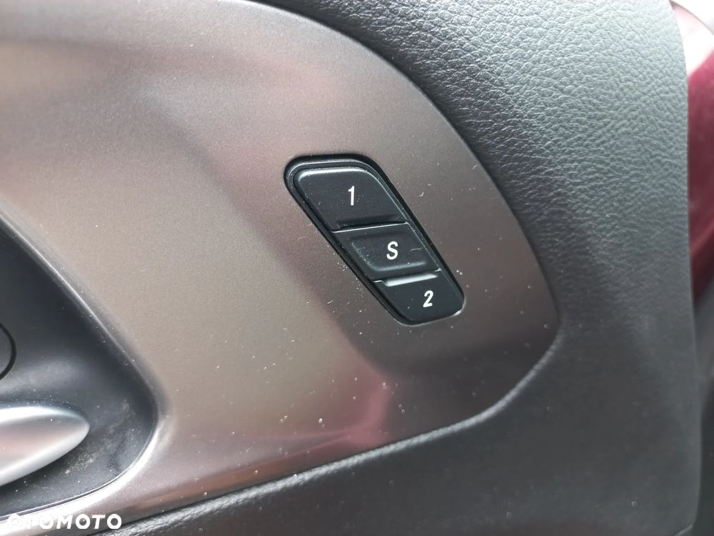 Chrysler Pacifica - 24
