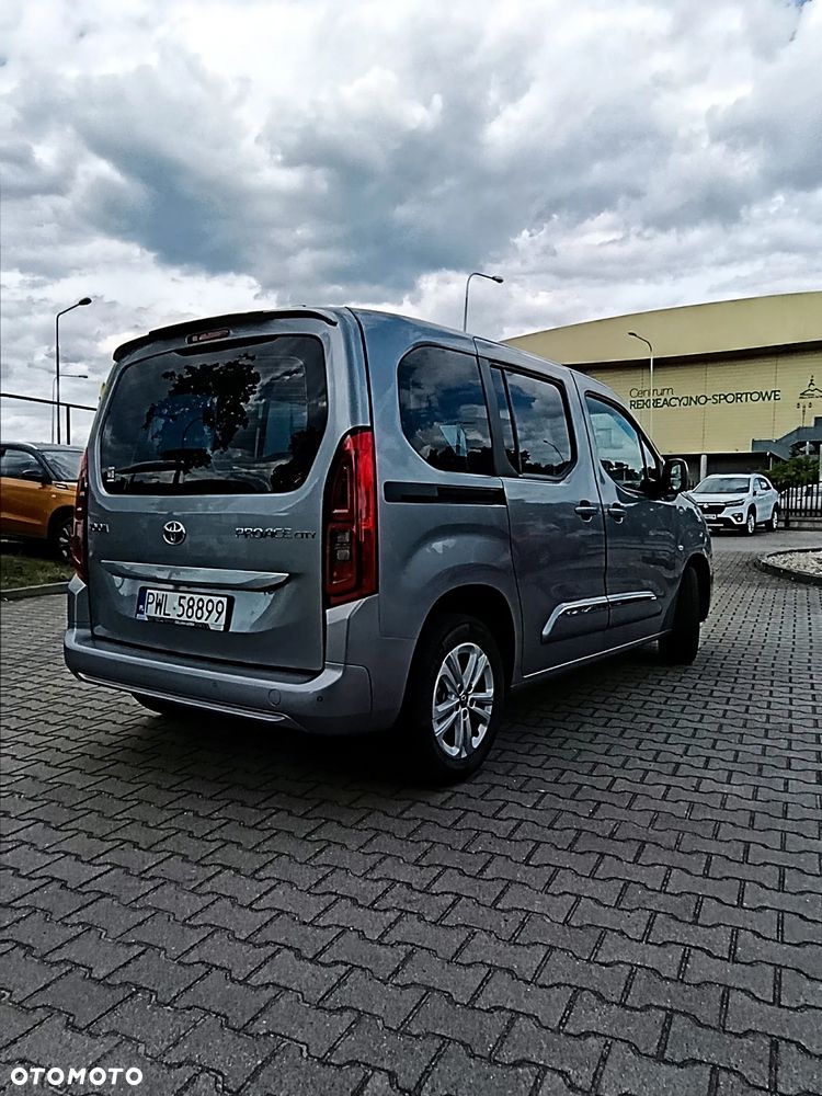 Toyota Proace City Verso 1.2 D-4T Business - 7