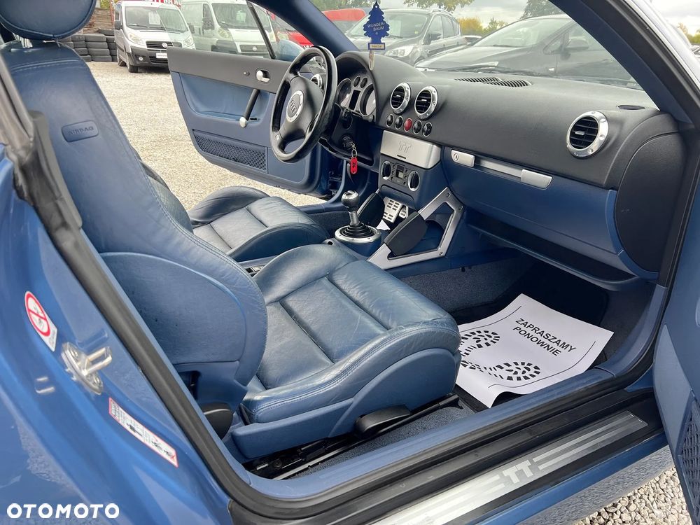 Audi TT Coupé 1.8T - 10