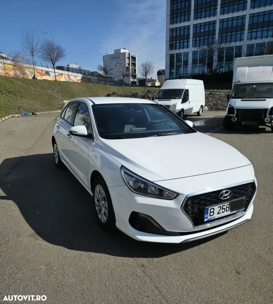 Hyundai i30 1.4 MPi 5DR M/T Comfort - 3