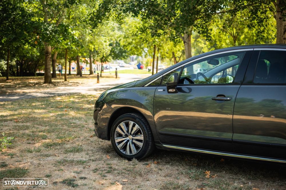 Peugeot 3008 1.6 BlueHDi Style EAT6 - 48