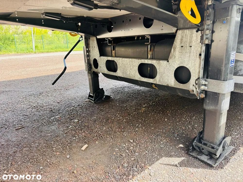 Krone Doppelstock ,CARRIER VECTOR 1950 , - 24