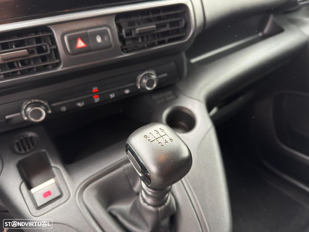 Peugeot Partner 1.5 BlueHDi Pro Standard - 22