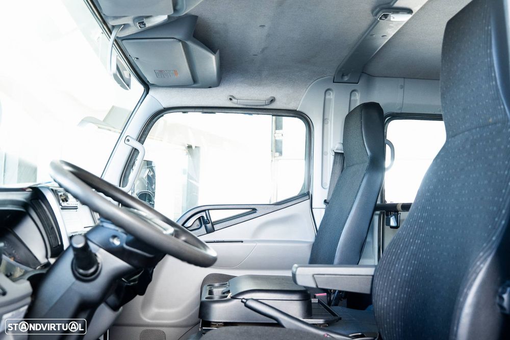 Mitsubishi CANTER FUSO 3C13D CAB DUPLA - 9