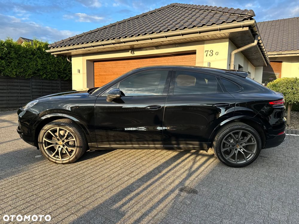 Porsche Cayenne 2021 photo 2
