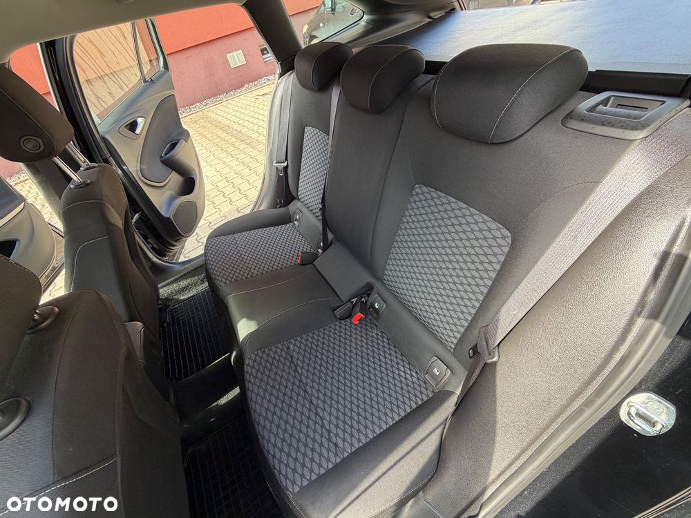 Opel Astra 1.5 CDTI Ultimate S&S - 28