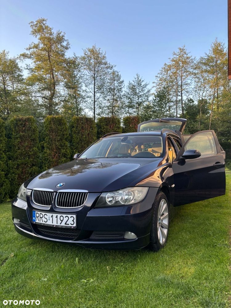 BMW Seria 3 - 1