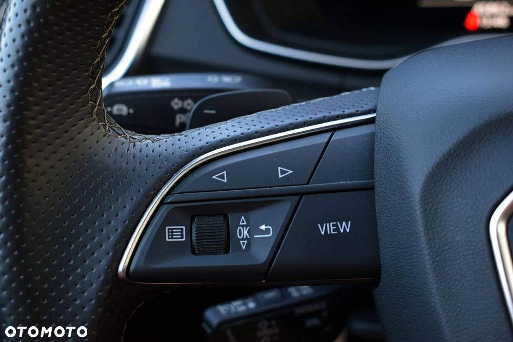 Audi Q5 Sportback - 10