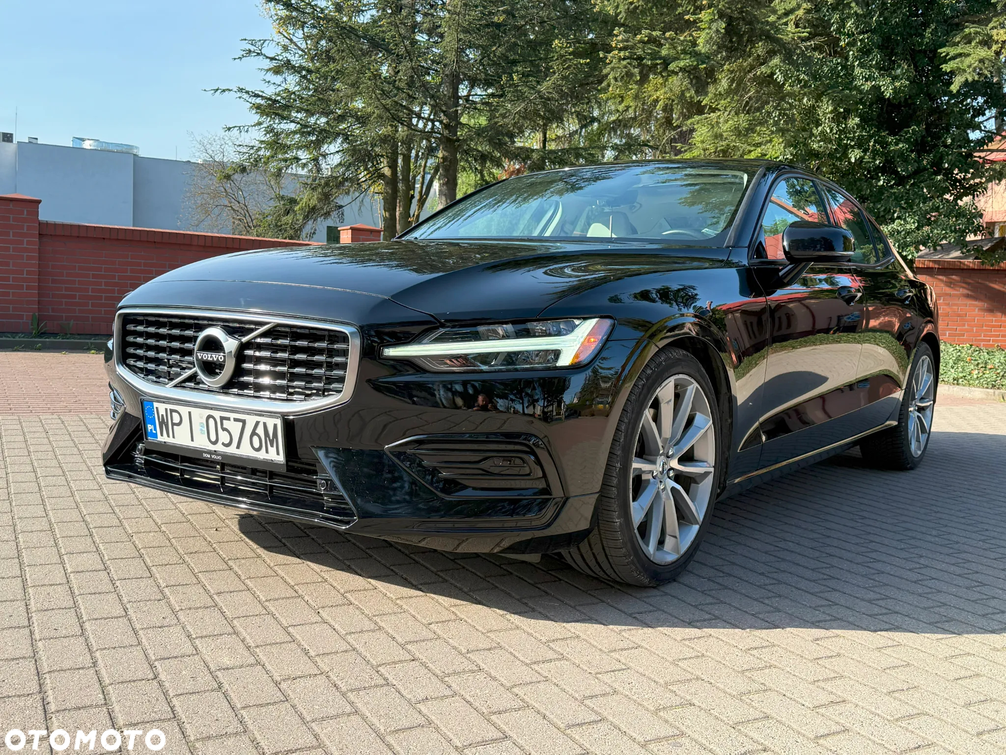 Volvo S60 T5 Momentum Pro - 4