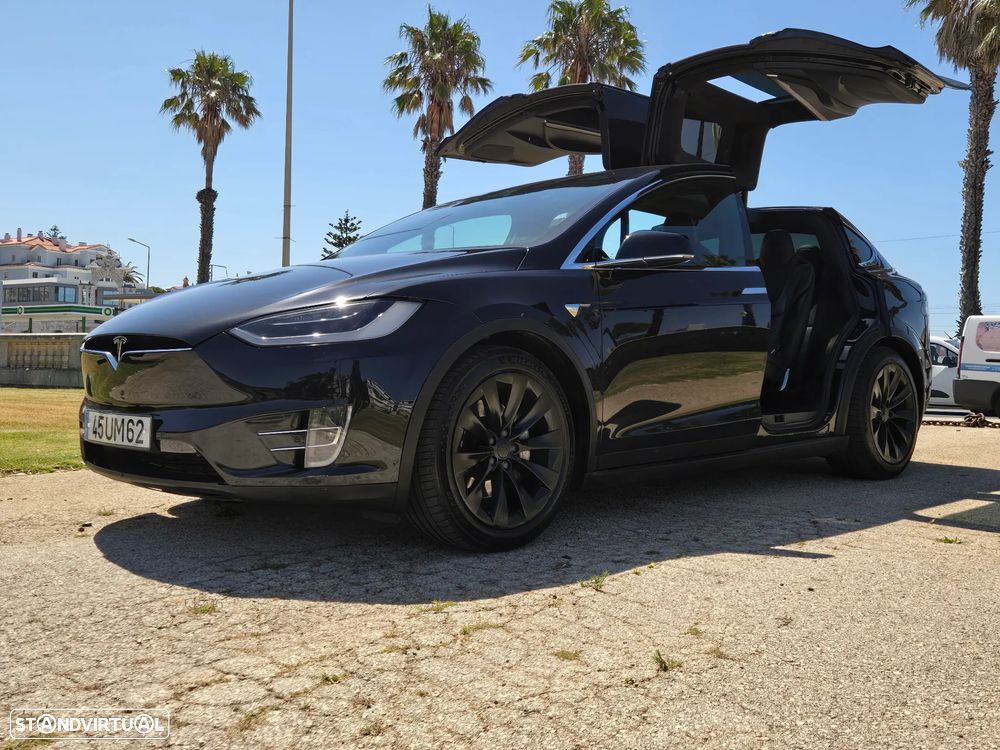 Tesla Model X 100D - 10