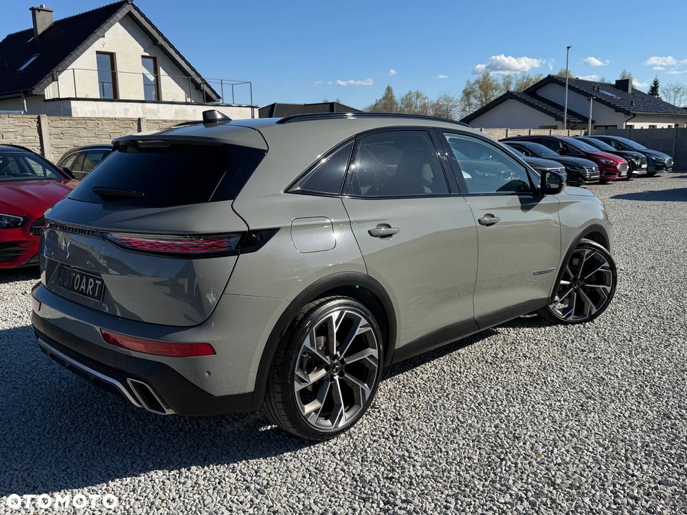 DS Automobiles DS 7 Crossback - 17
