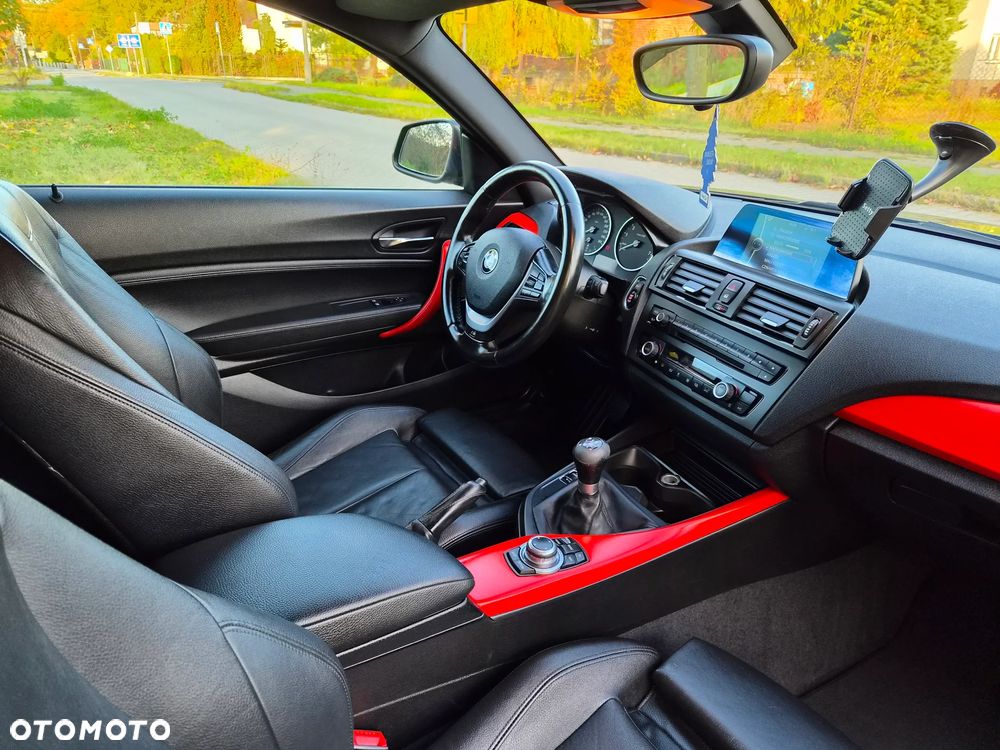 BMW Seria 1 116i Sport Line - 32