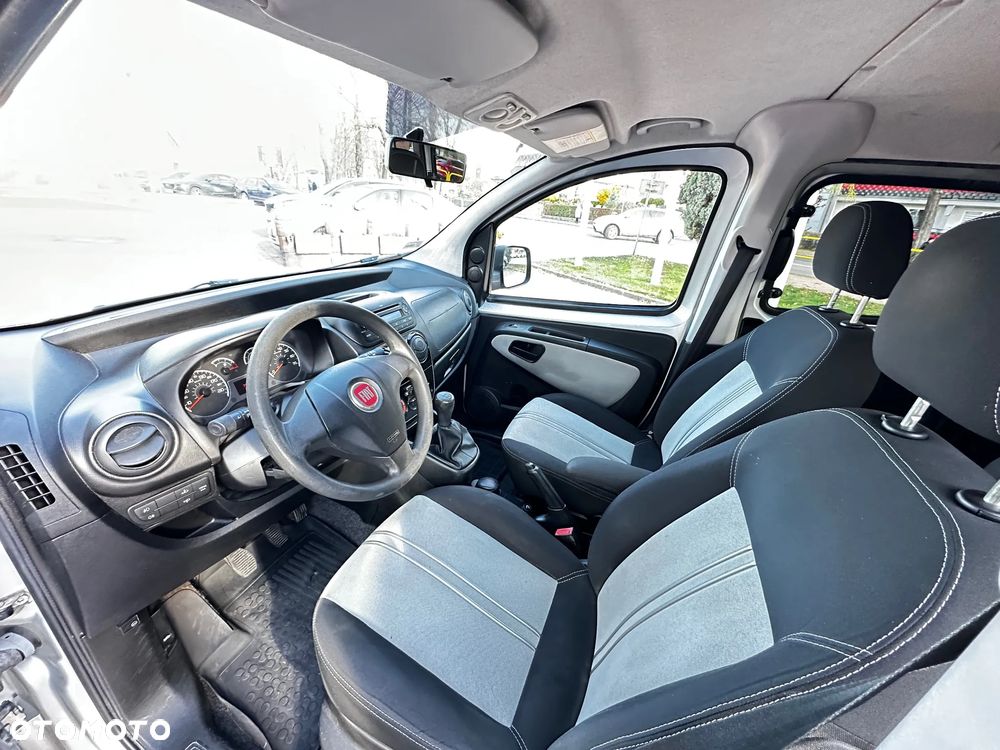 Fiat Qubo - 12