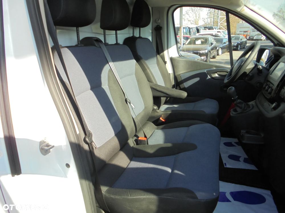 Opel VIVARO - 36