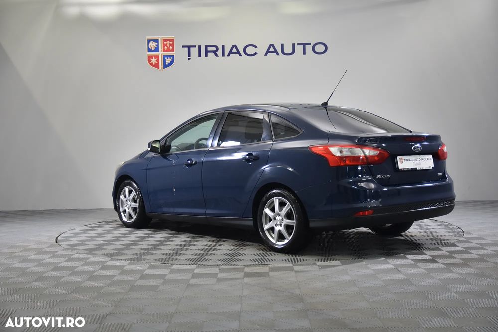 Ford Focus - 3